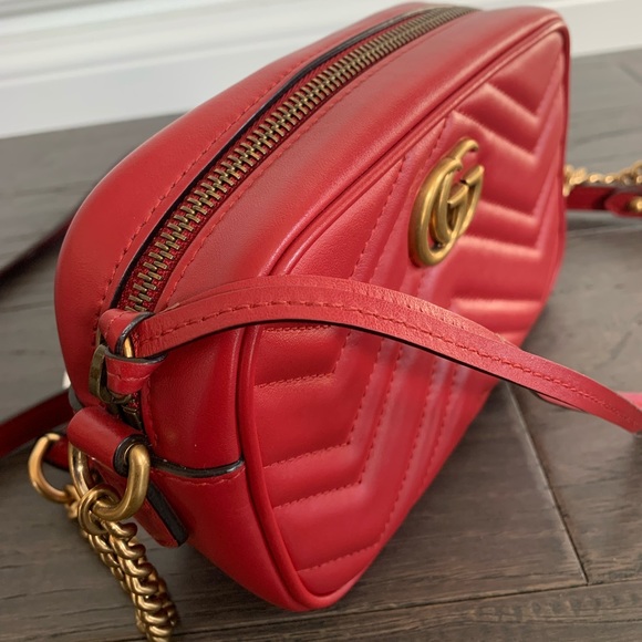 Gucci Marmont Mini Camera Bag - Picture 2 of 10